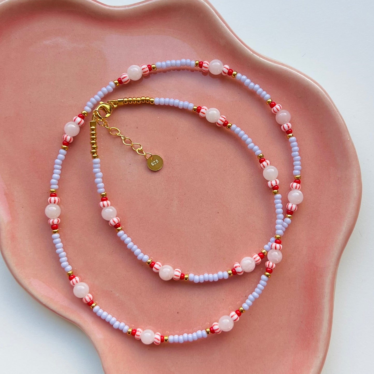 Unika-halskæde med lyserød jade