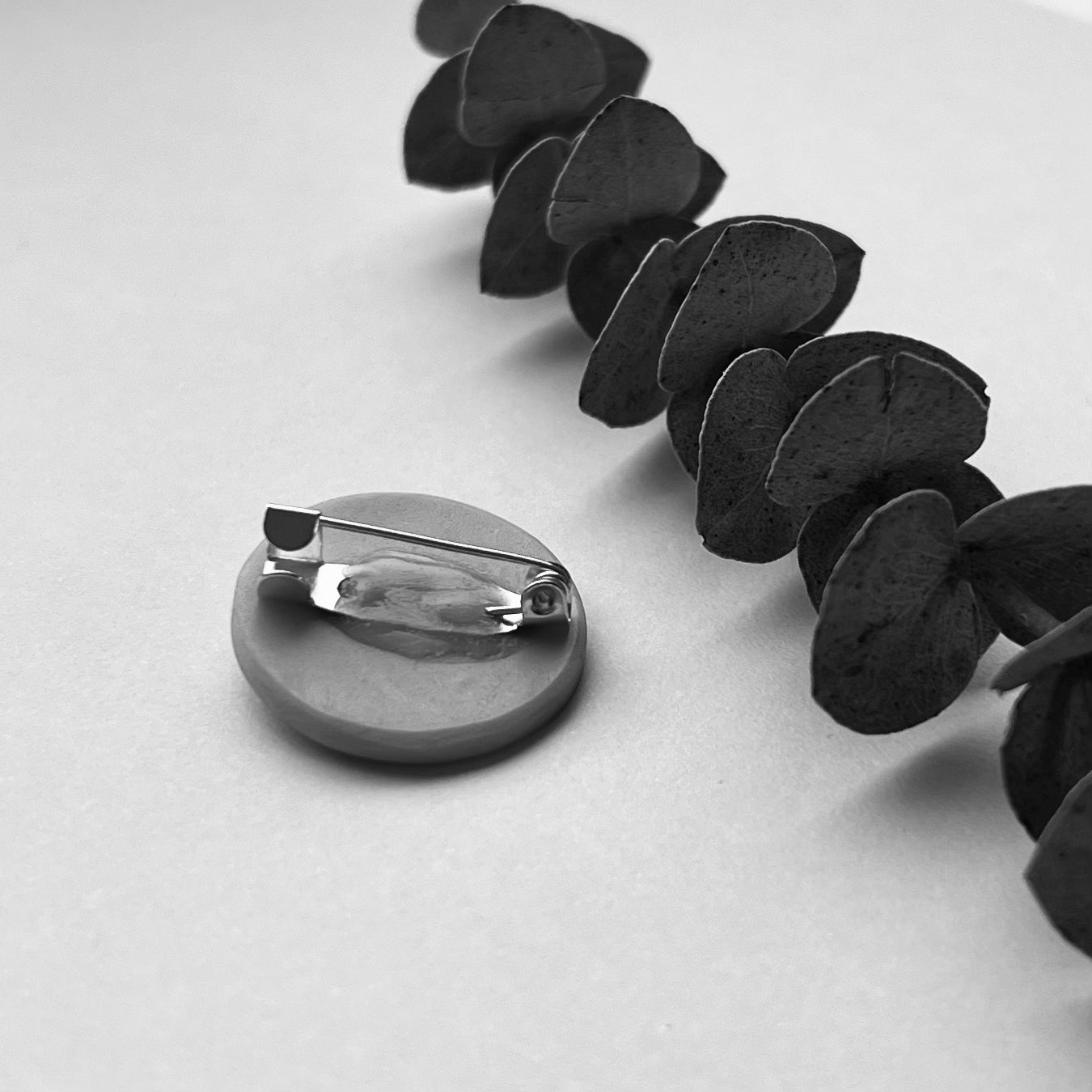 Appelsin-broche