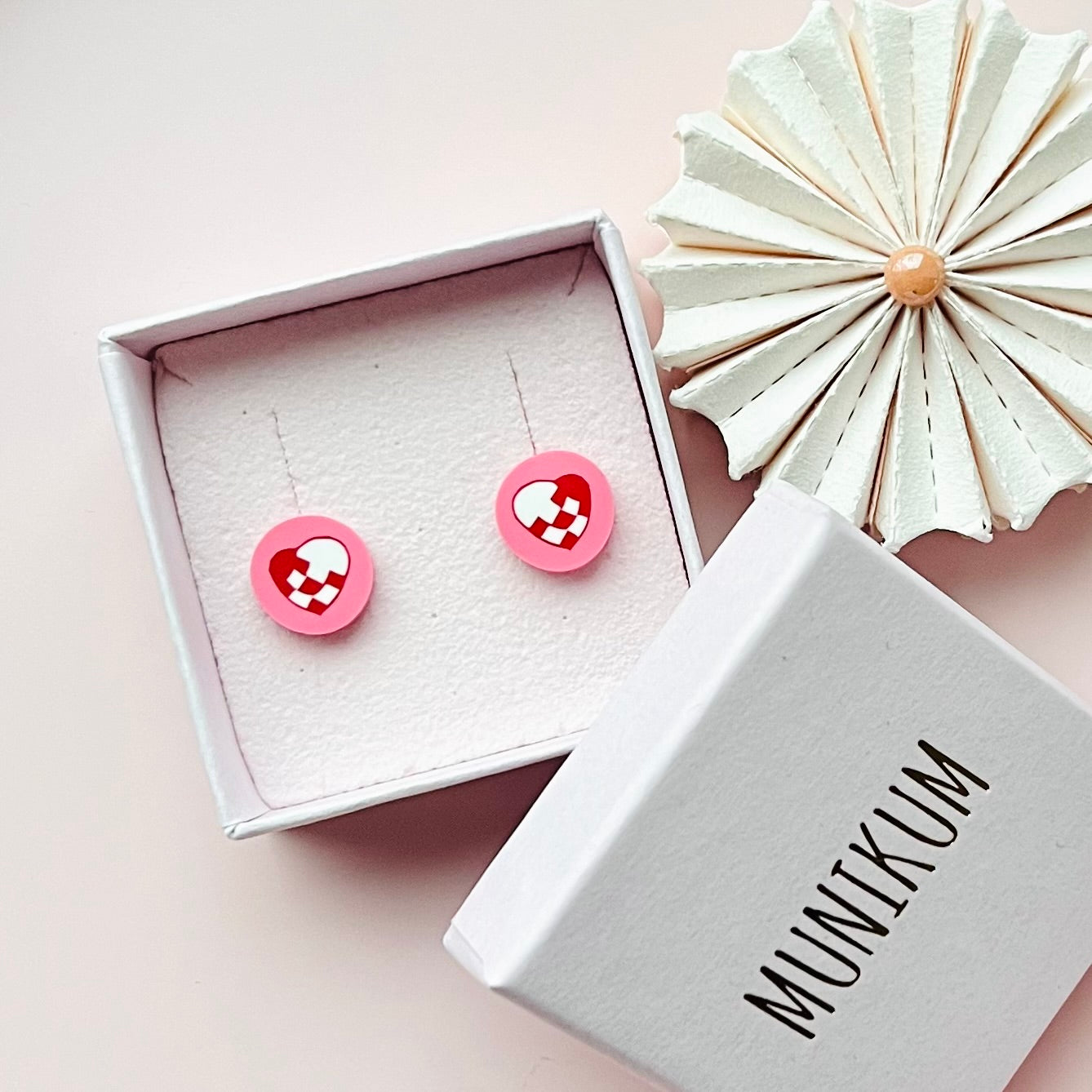 Små Julehjerte-ørestikkere