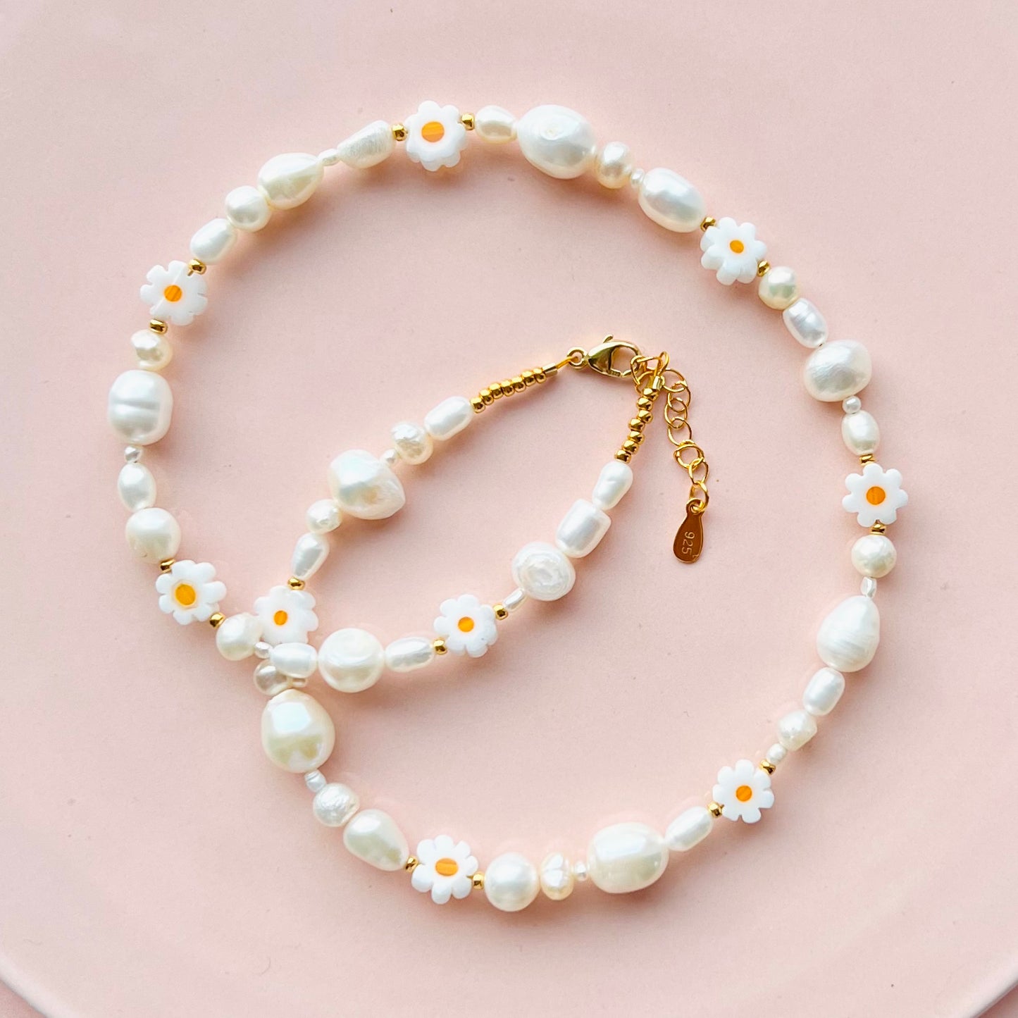 Unika Daisy Halskæde